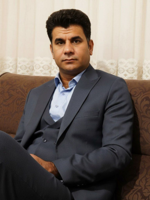 علی احمدیان