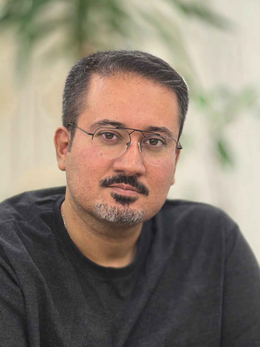 آقای حسین خرسند امیری